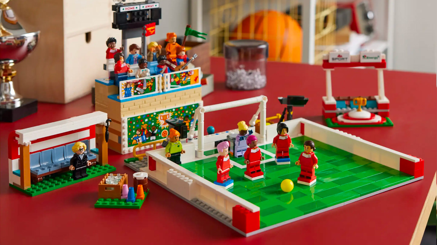 The LEGO 40634 Icons of Play set brings Women's Soccer to the field