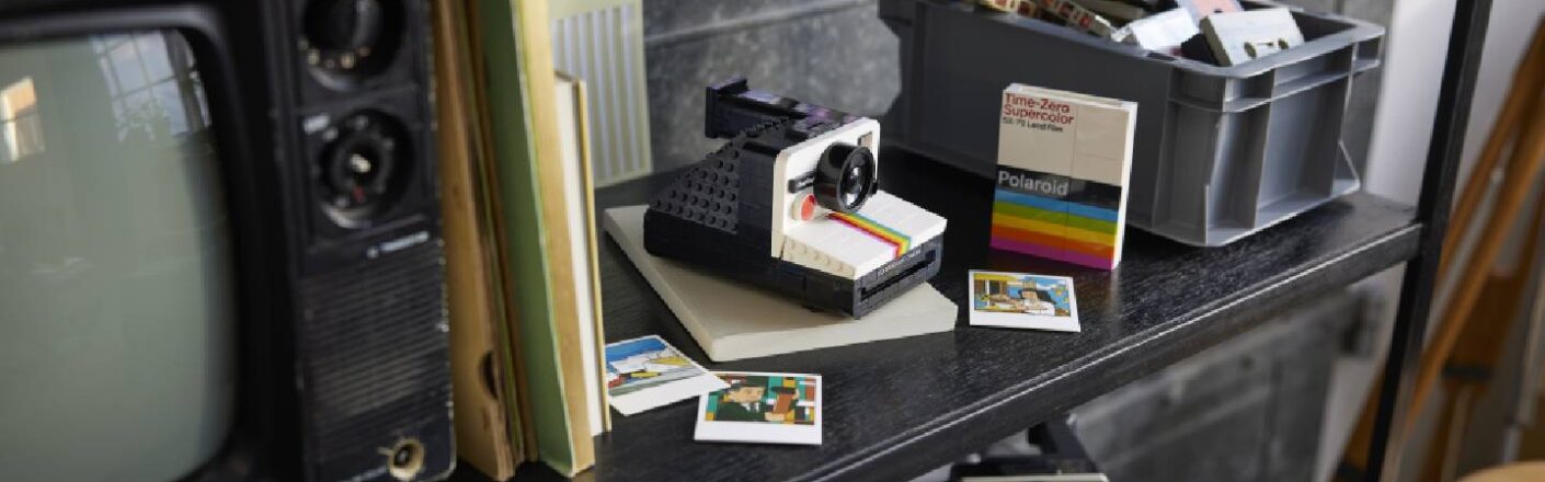 LEGO Ideas Polaroid OneStep SX-70 Camera 21345 Review (2024) 