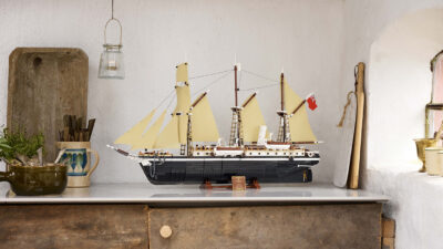 LEGO Endurance: A Tribute to Shackleton’s Legendary Expedition